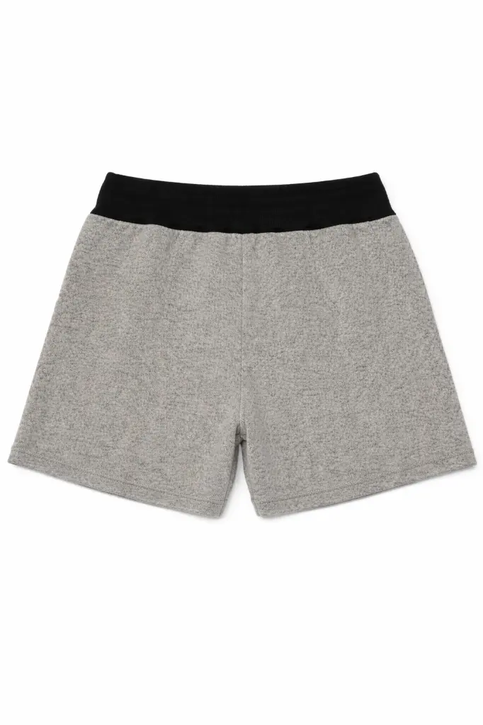 short clasico te espalda.webp